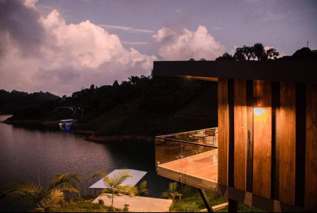Sky House Cabana Guatape La Pradera  Екстериор снимка